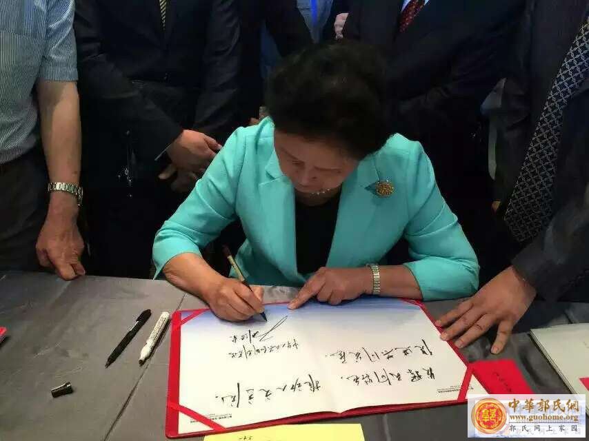 新建文件夹 (5)mmexport1433070811208.jpg