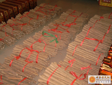 经销四大怀药是地黄、山药 、牛膝、菊花