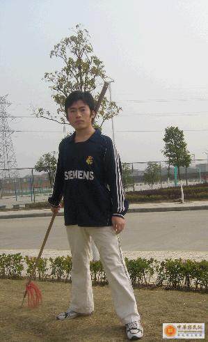 也就那么帅，还没对象~！