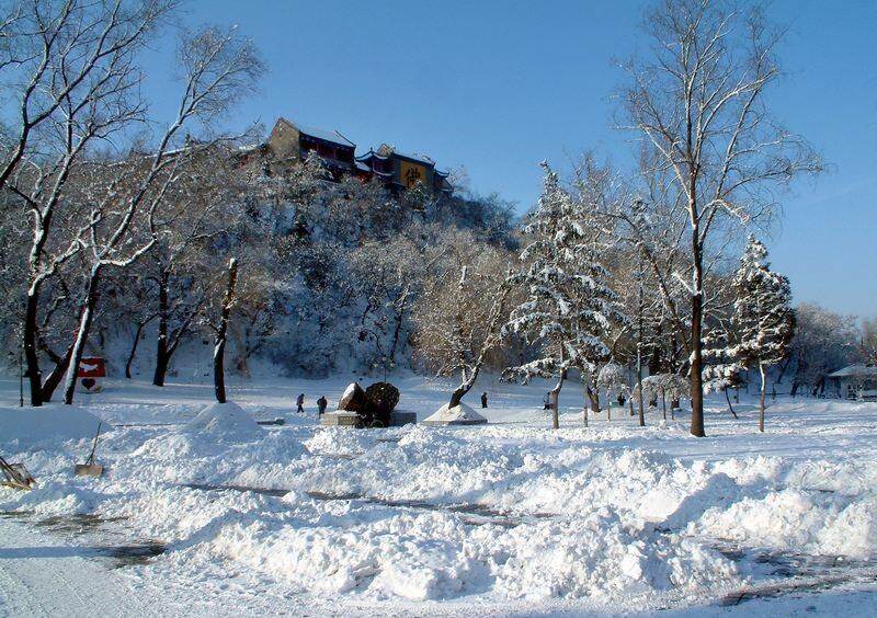 我家在东北 全国唯一与省会同名的----- 吉林市！