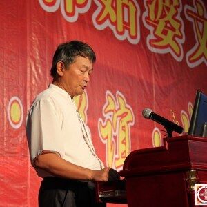 郭謙賢 : 網路尋根問祖